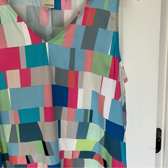 ECRU STYLE Multi-colored Silk Tank (M) - Picture 6 of 9
